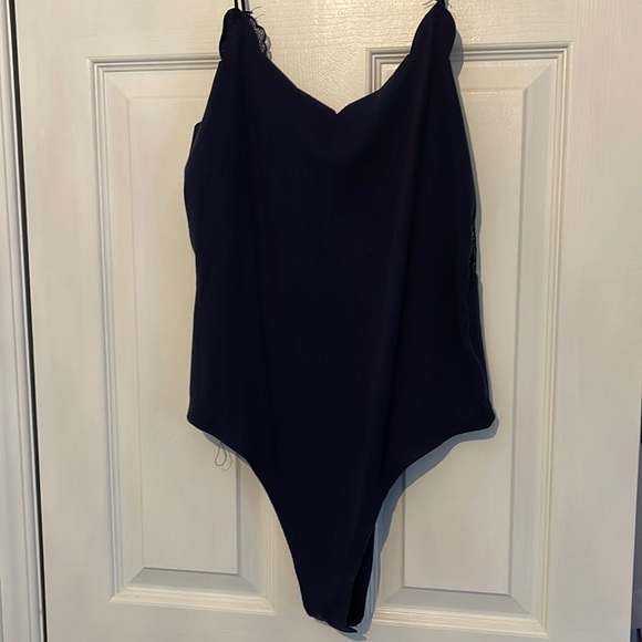 Shein bodysuit,lace back - Picture 1 of 2
